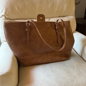 Urban Expressions Brown Vegan Leather Tote w Pouch – Striped Lining